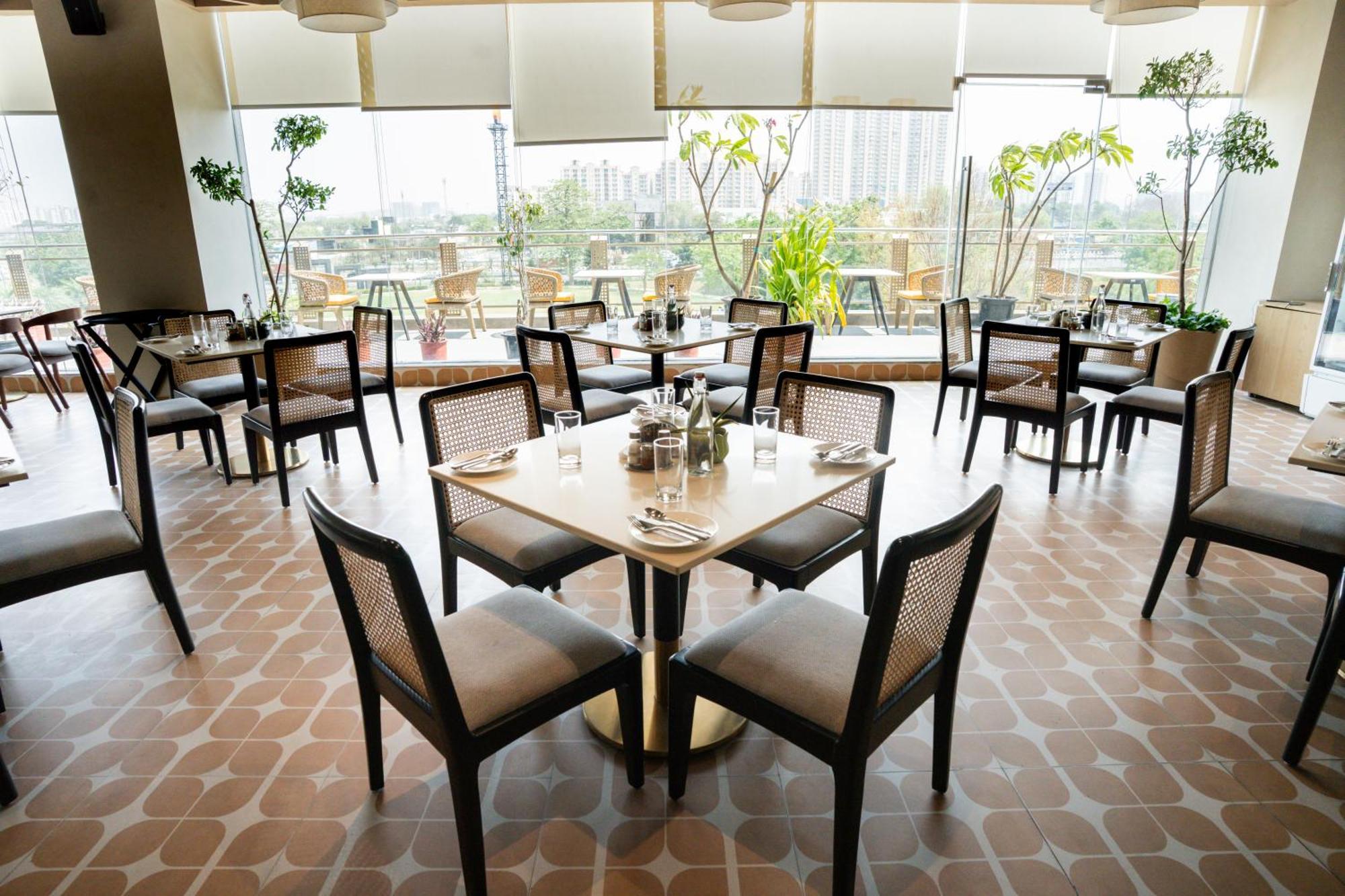 Ar Suites Klj Square Gurgaon Exterior foto